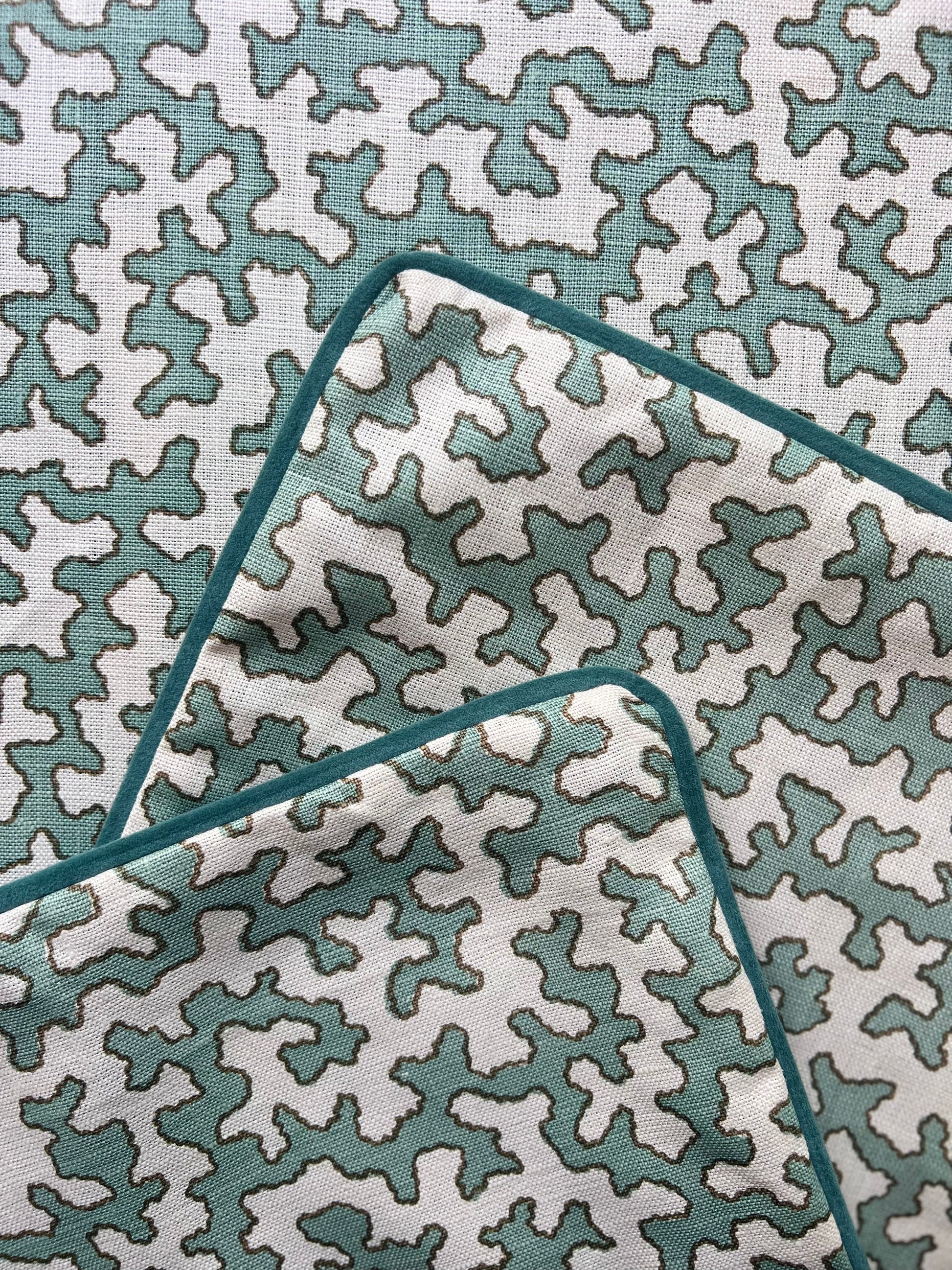 Colefax Fowler Cushions - Luxury cushions in Colefax Fowler Fabric (Aqua Squiggle) 