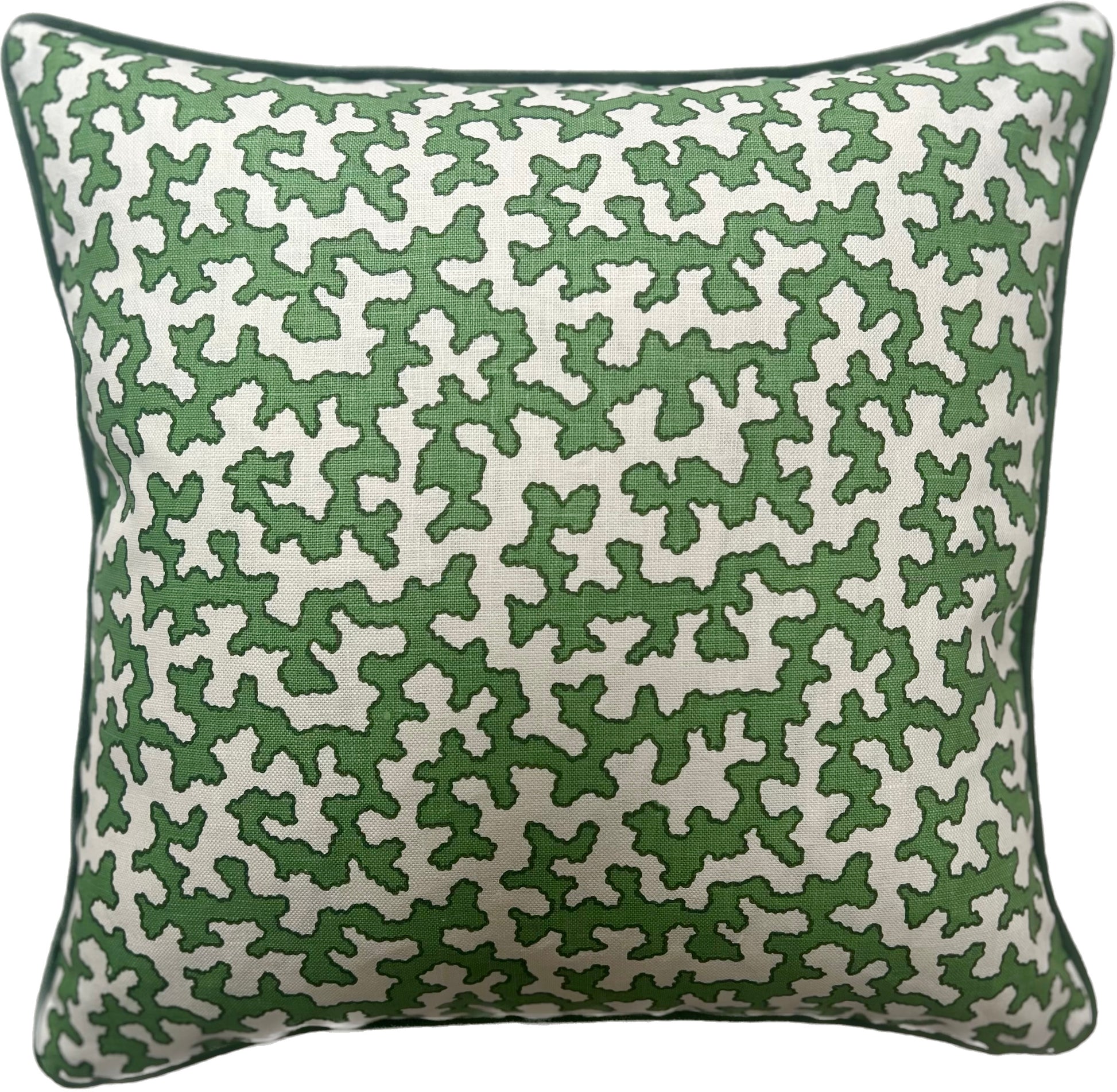 Colefax Fowler Cushions - Luxury cushions in Colefax Fowler Fabric (Green Squiggle) 