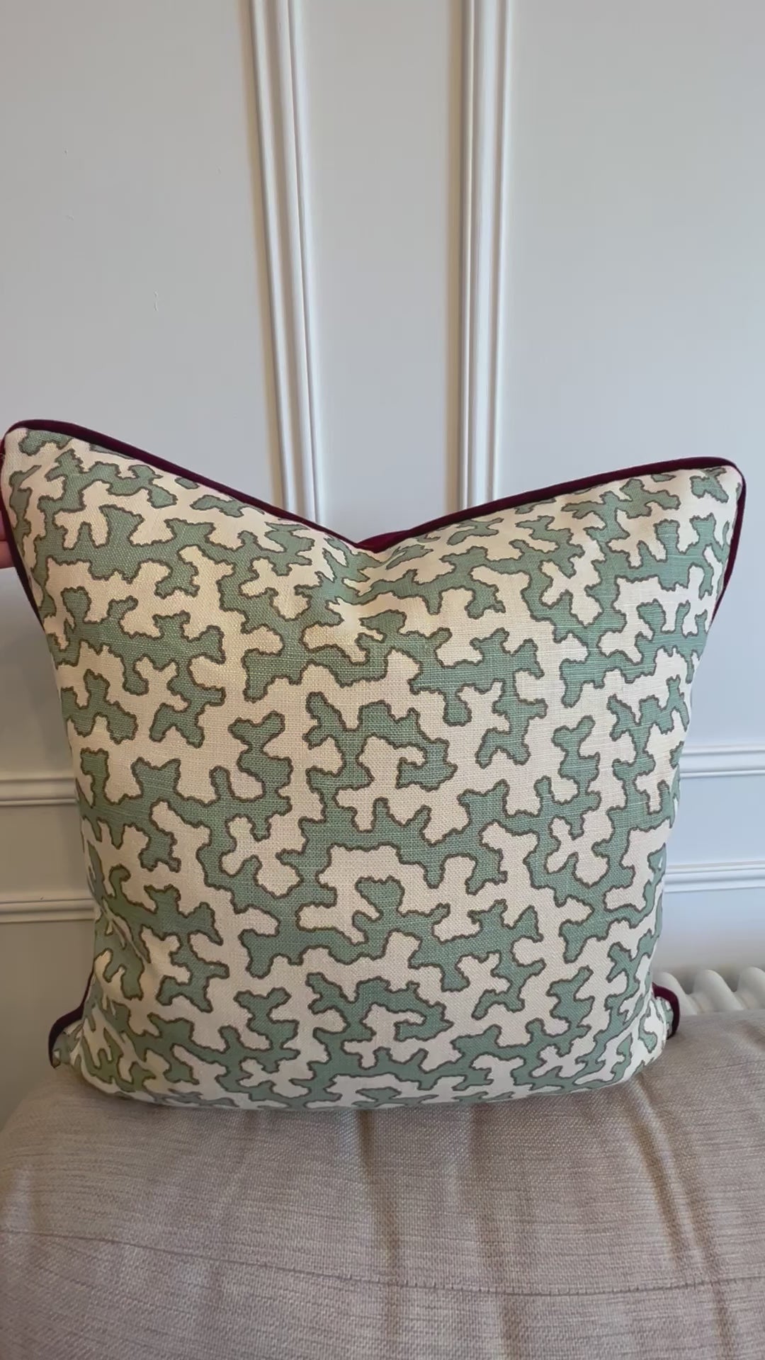 Colefax Fowler Cushions - Luxury cushions in Colefax Fowler Fabric (Aqua Squiggle) 